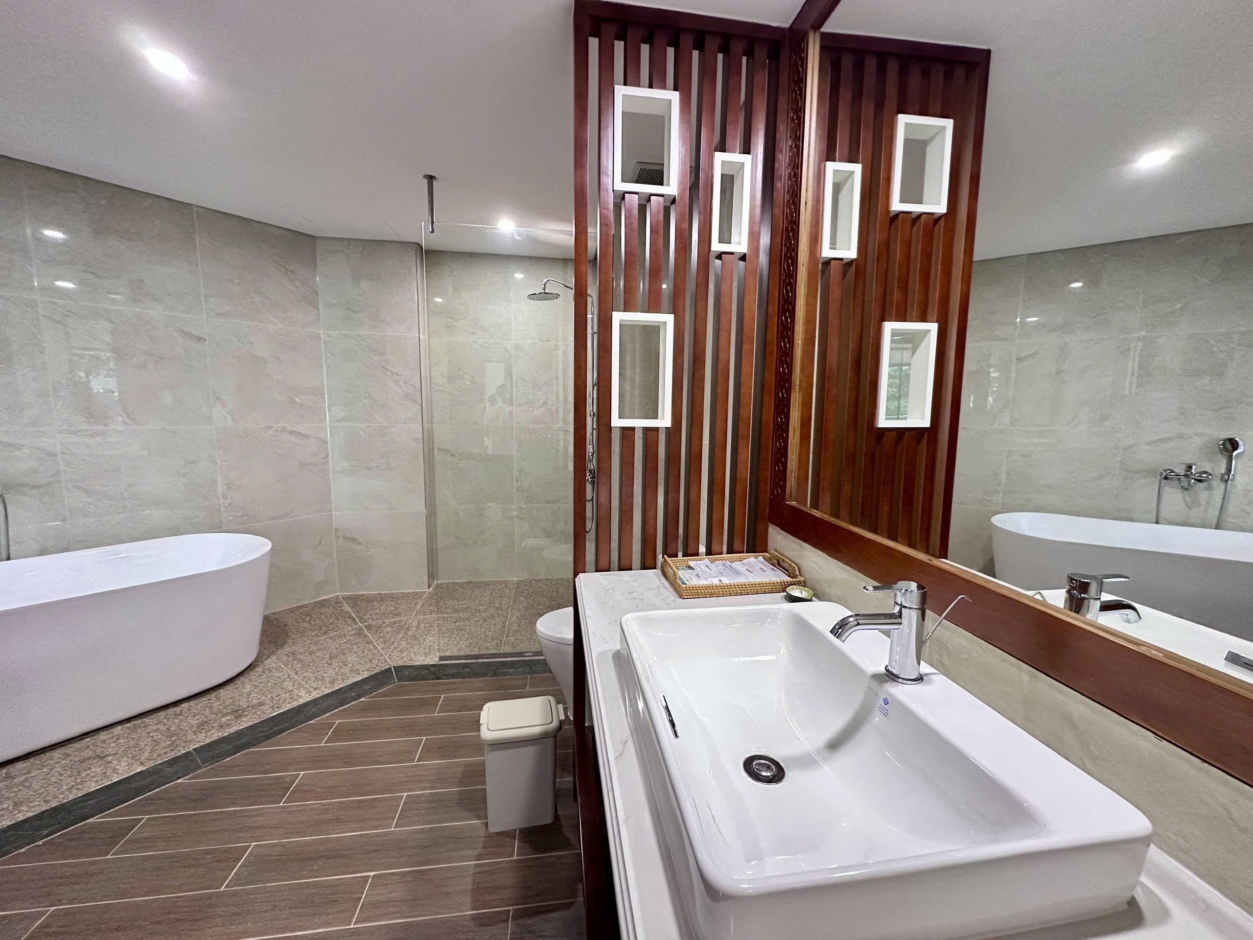 Grand Deluxe - other image 4