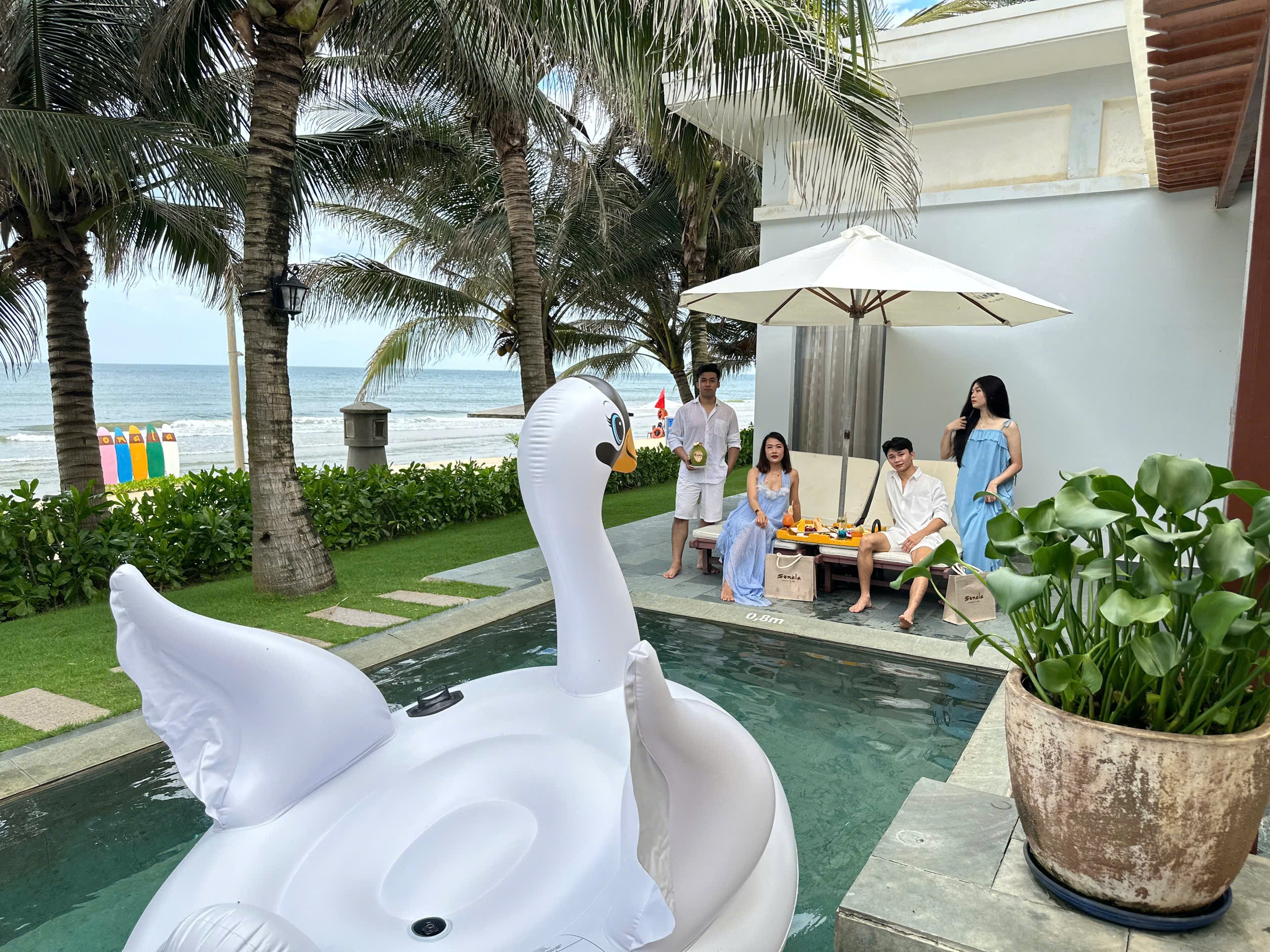 Four-Bedroom Beach Front Bungalow - other image 11